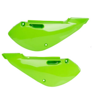 TAPAS LATERALES KX65 (00-23) Verde 8601400002