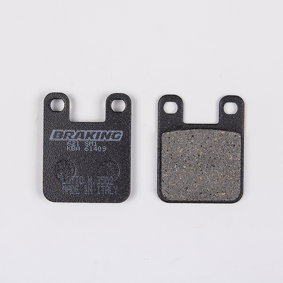 Braking Juego de pastillas de freno semimetálicas SM1