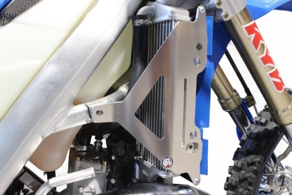 Protectores de radiador AXP TM AX1535